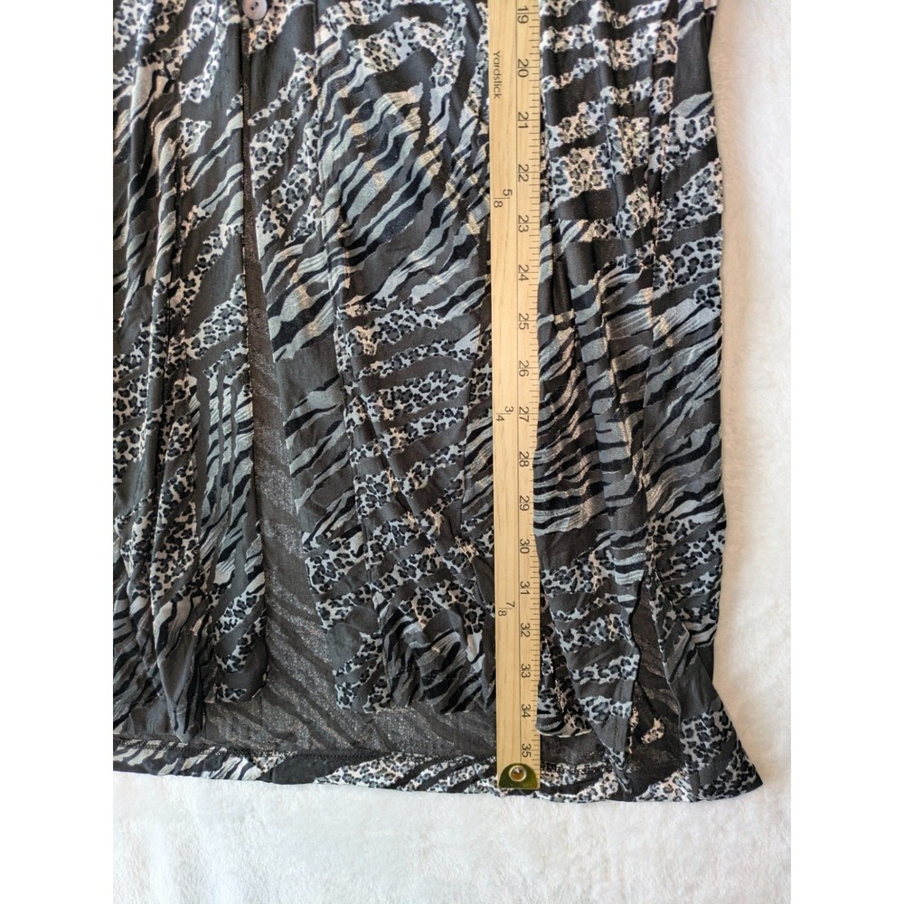 Chico's Animal Print Longline Button Up Velvet Cardigan Size 3 XL Lightweight - Picture 4 of 8